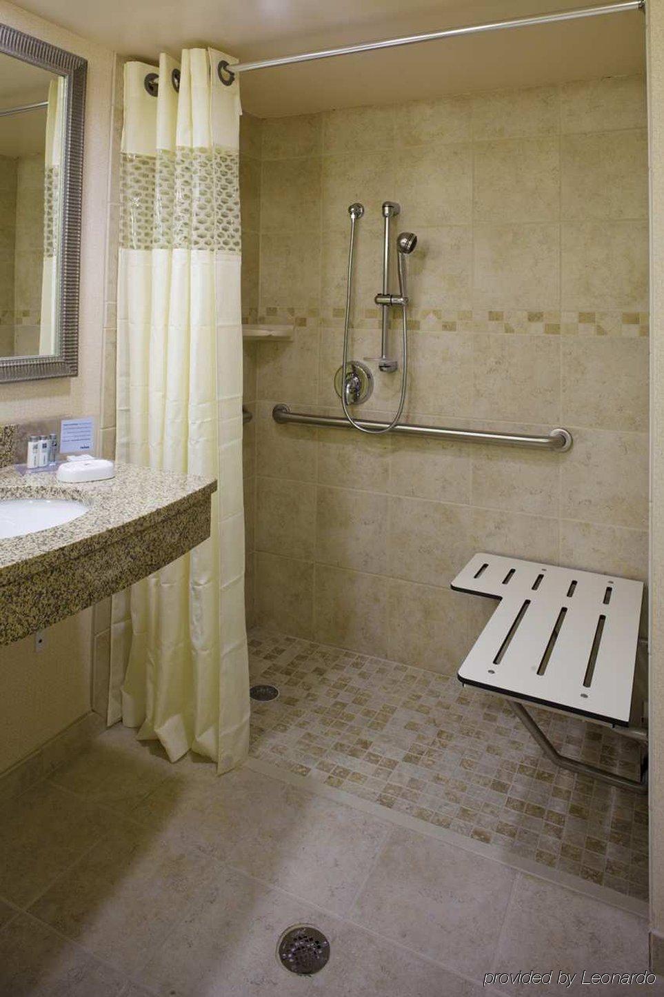 Hampton Inn Asheville - Biltmore Area Bilik gambar