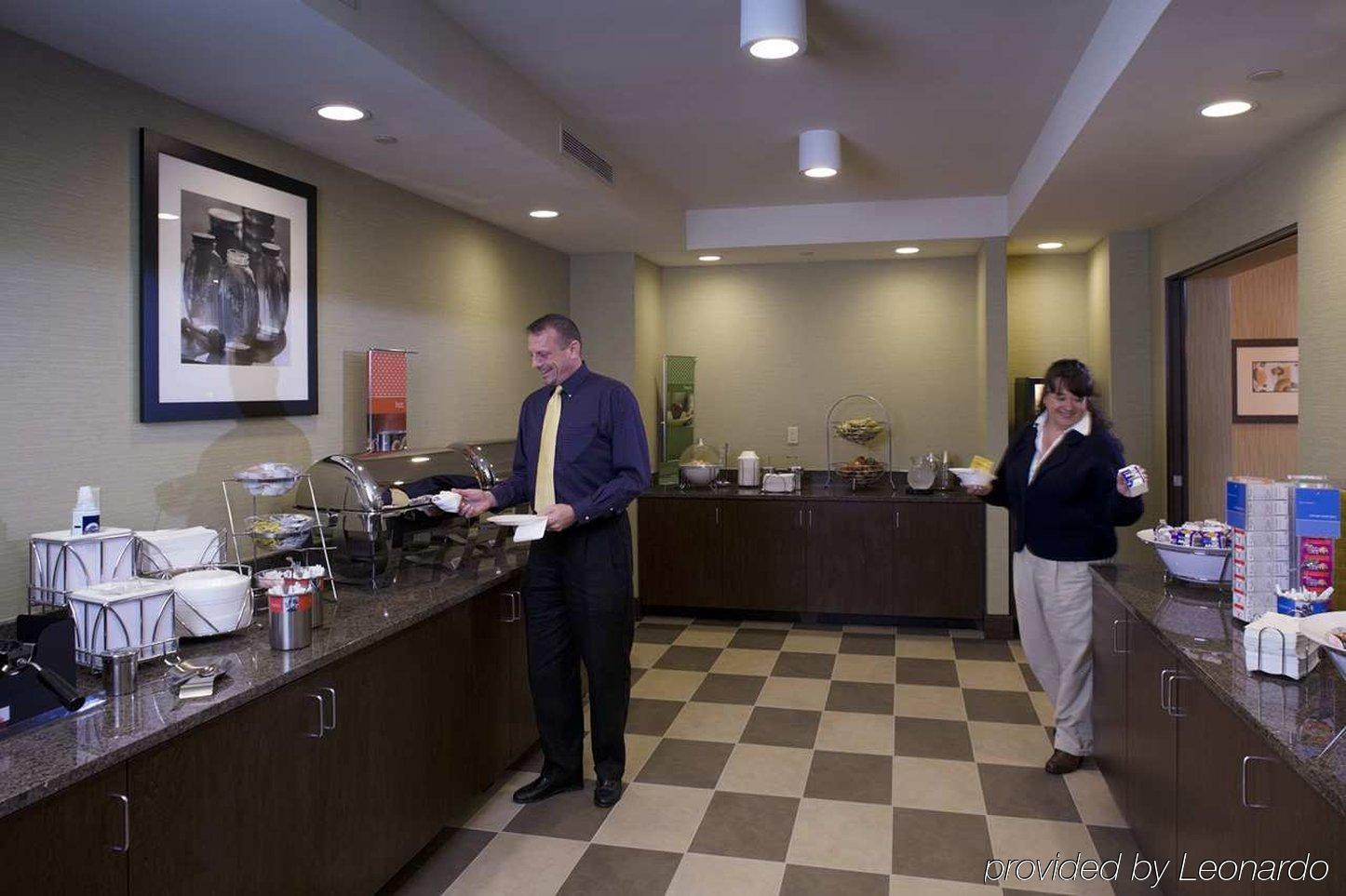 Hampton Inn Asheville - Biltmore Area Restoran gambar